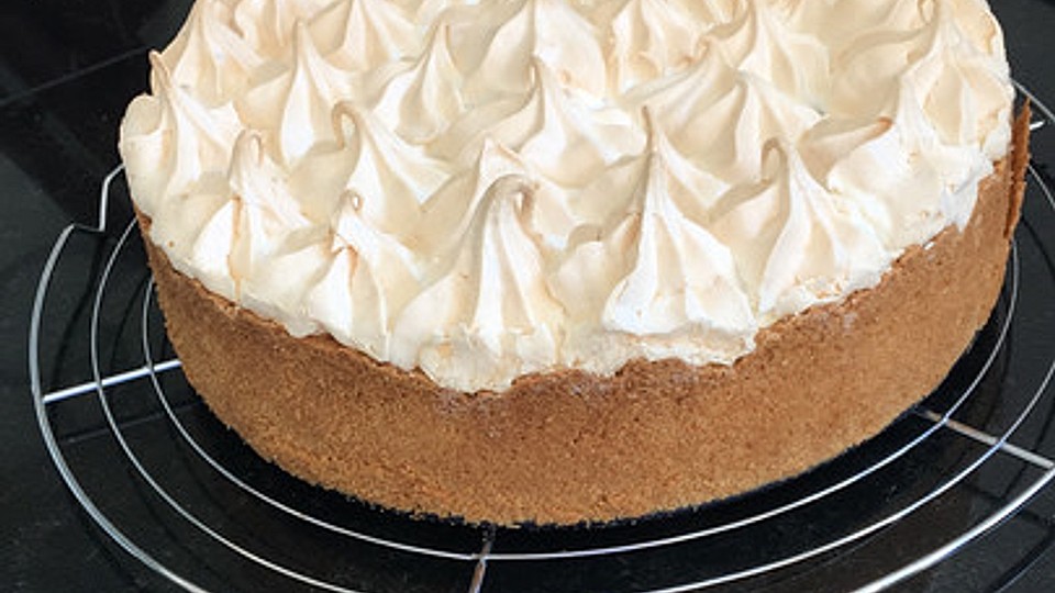 Rhabarberkuchen mit Sahneguss und Baiserhaube von marylou