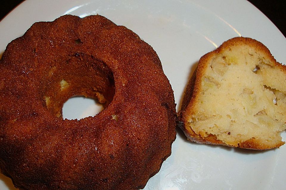 Kleiner Apfel - Amaretto - Kuchen