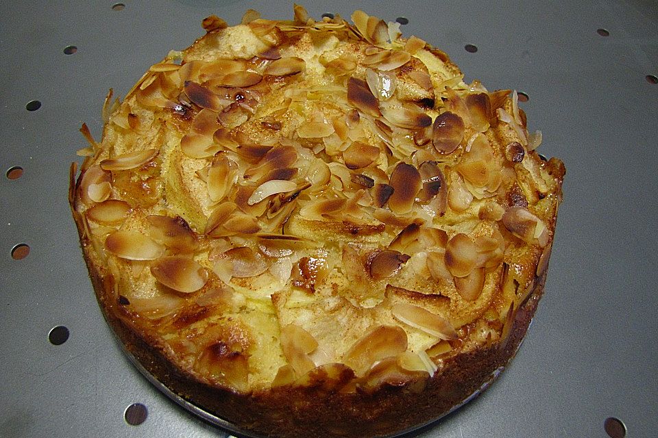 Kleiner Apfel - Amaretto - Kuchen