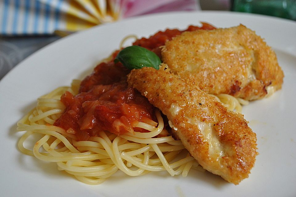 Hähnchen - Piccata mit Tomatensoße