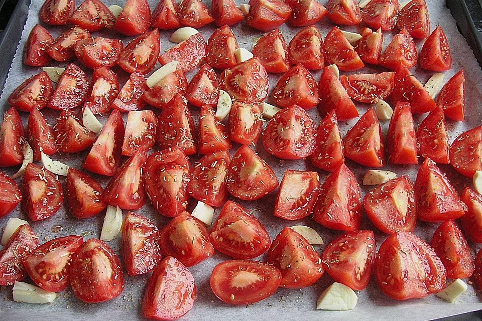 Getrocknete kleine Tomaten