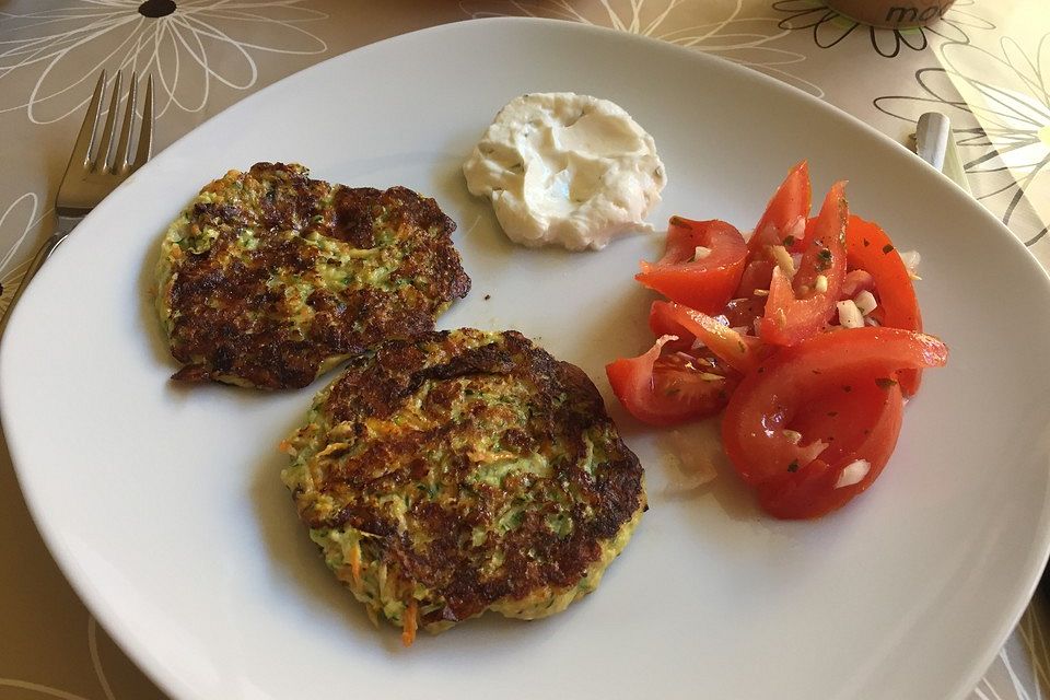 Möhren - Zucchini - Bratlinge