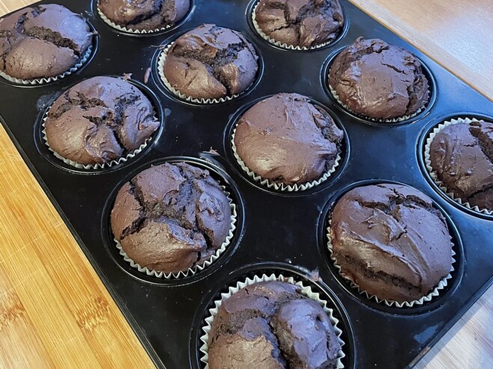 Schoko-Muffins - schnell & einfach Schoko-Muffins - schnell & einfach