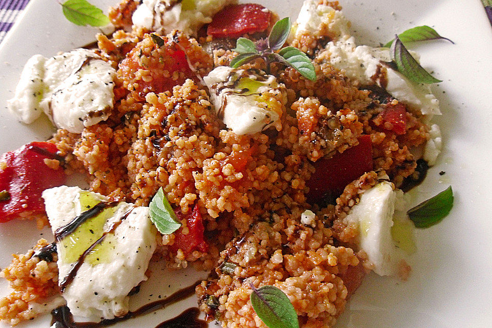 Couscous - Salat mit Ratatouille - Gemüse