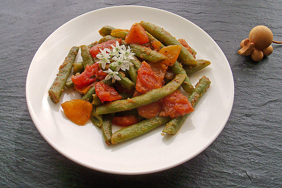 Grüne Bohnen mit Tomaten