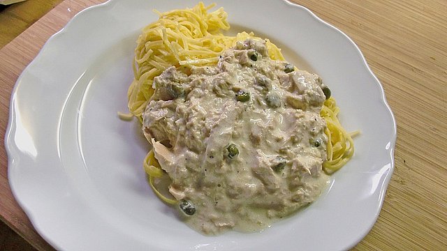 Spaghetti mit Thunfisch - Kapern - Sauce von semmelknöderl Spaghetti mit Thunfisch - Kapern - Sauce von semmelknöderl