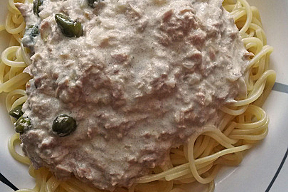 Spaghetti mit Thunfisch - Kapern - Sauce