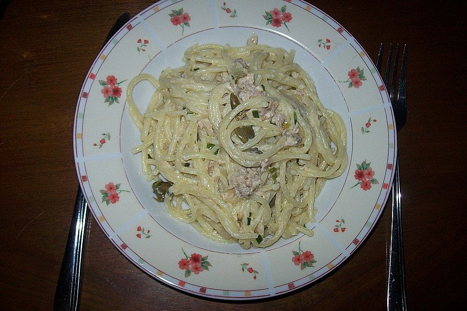 Spaghetti mit Thunfisch - Kapern - Sauce