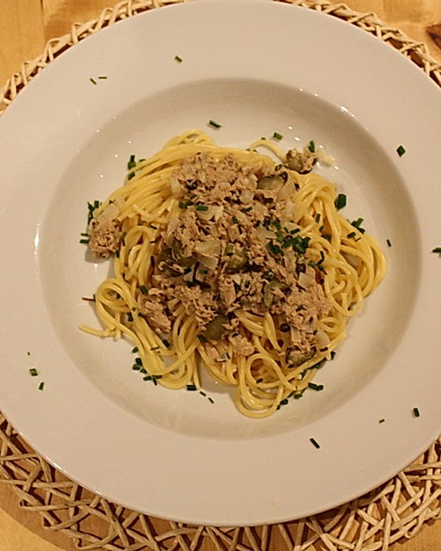 Spaghetti mit Thunfisch - Kapern - Sauce