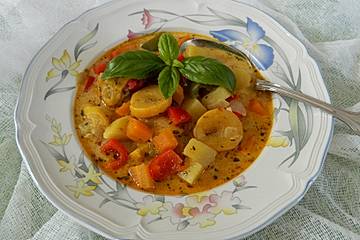 Kartoffel-Paprika-Zucchini-Topf