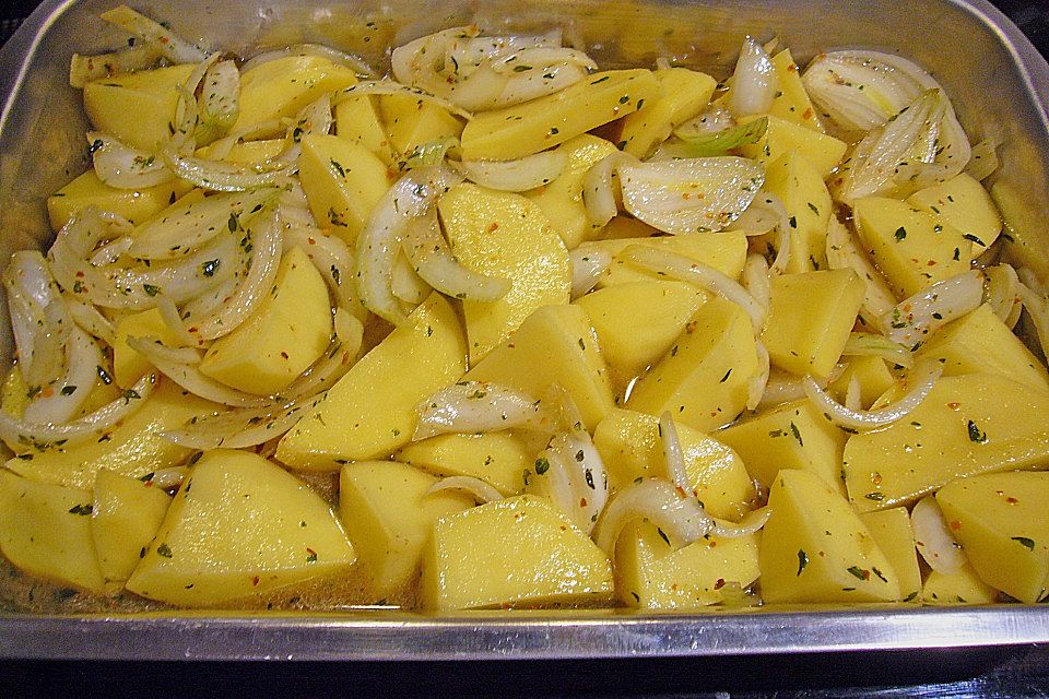 Straußensteaks mit Ofenkartoffeln