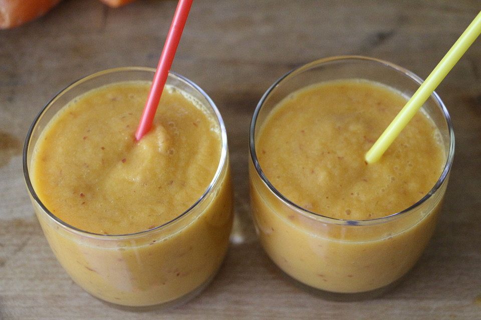 Apfel - Mandarinen - Smoothie