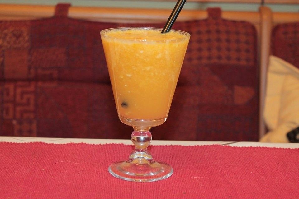 Apfel - Mandarinen - Smoothie