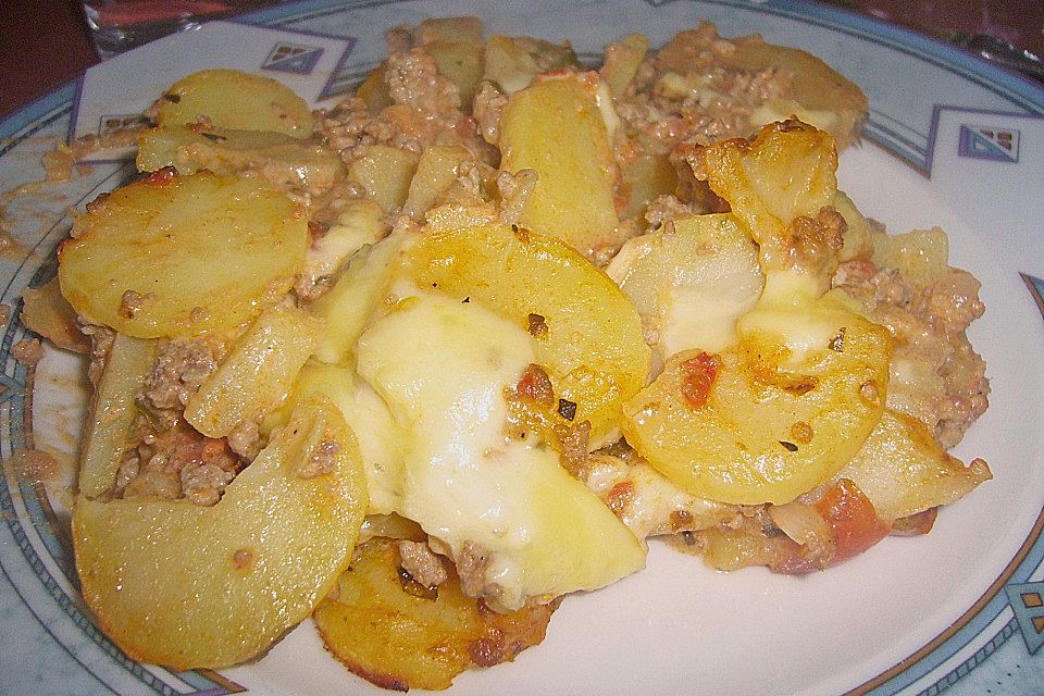 Bologneser Kartoffelauflauf