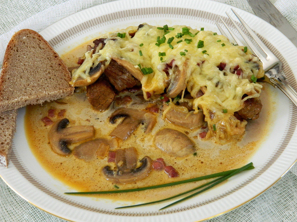 Rindfleisch - Gratin mit Champignons - Kochen Gut | kochengut.de