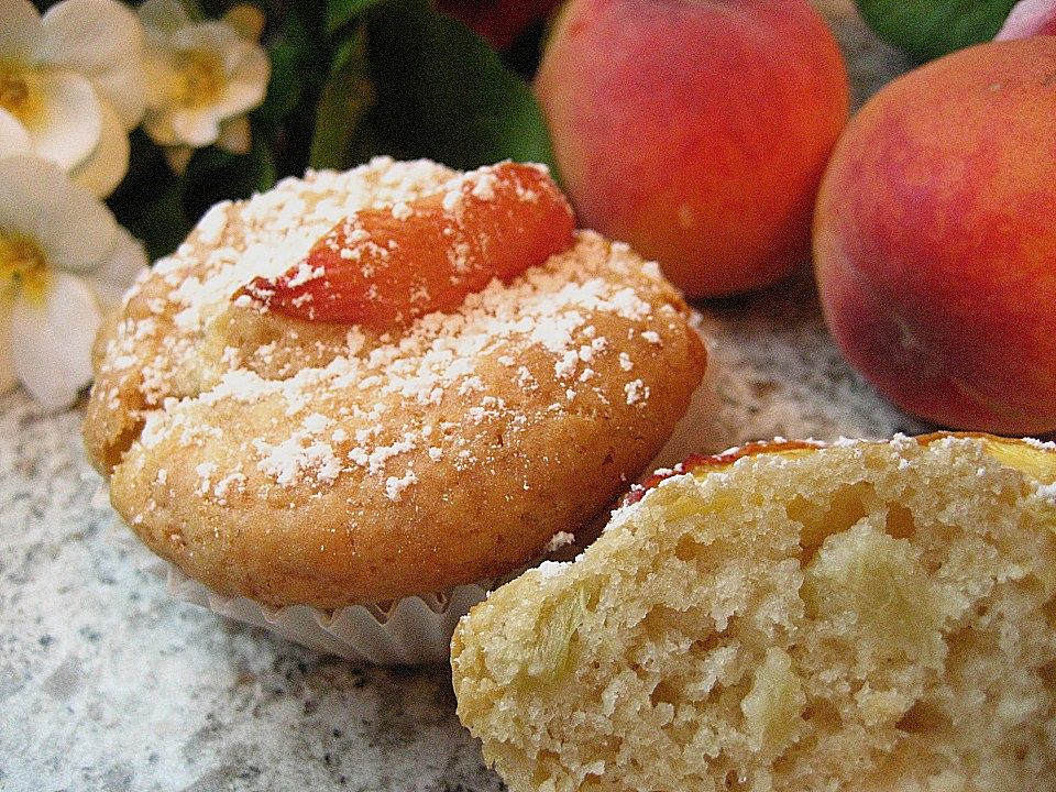 Pfirsich - Rhabarber - Muffins von Apfelzweig| Chefkoch