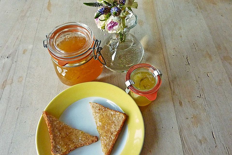 Töginger Zitronenmarmelade Nr.1 nach altem Familienrezept