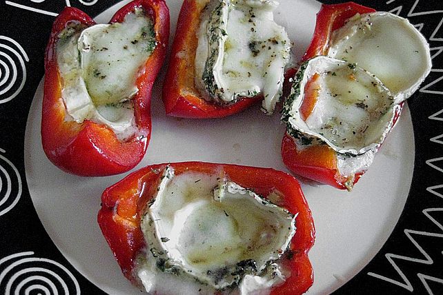 Paprika mit Ziegenkäse aus dem Ofen von javanne321| Chefkoch