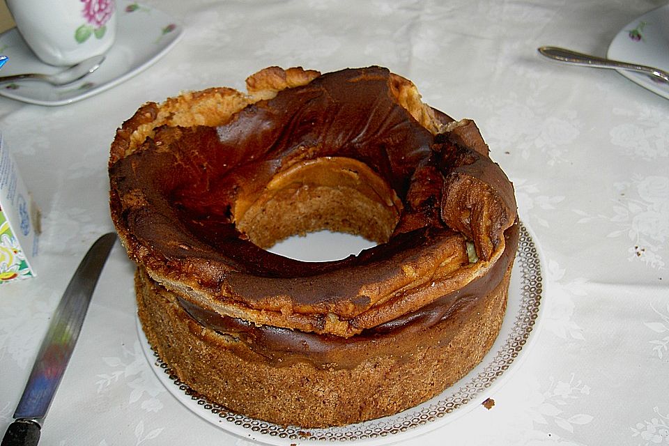 Marmorierter Käsekuchen - Kranz