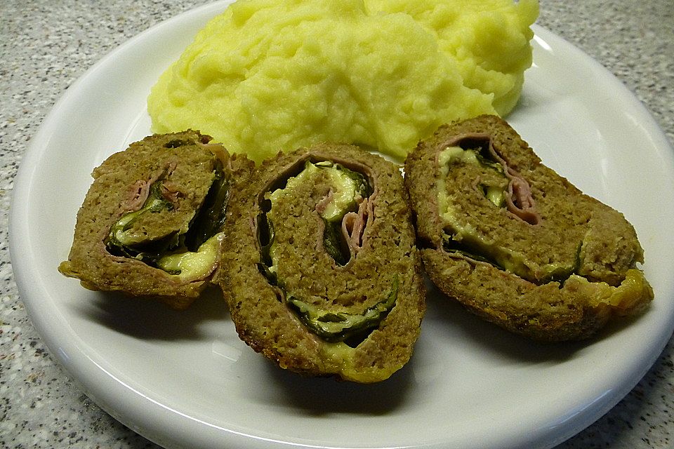 Hackbraten mit Bärlauch-Käse Füllung