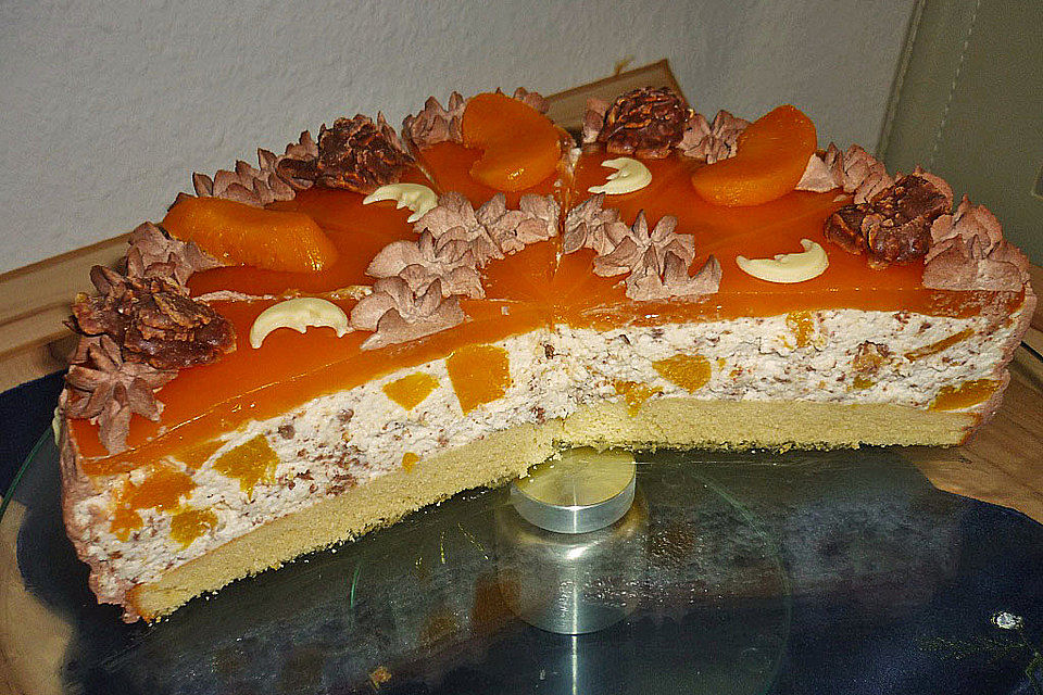 Pfirsich - Käsesahnetorte mit Choco Crossies