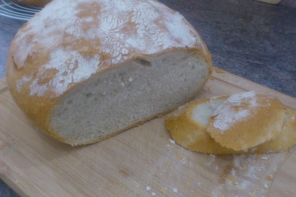 Einfaches Bauernbrot