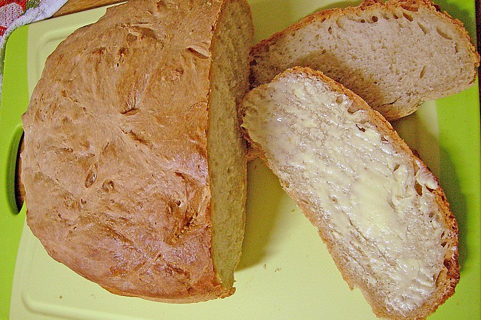 Einfaches Bauernbrot