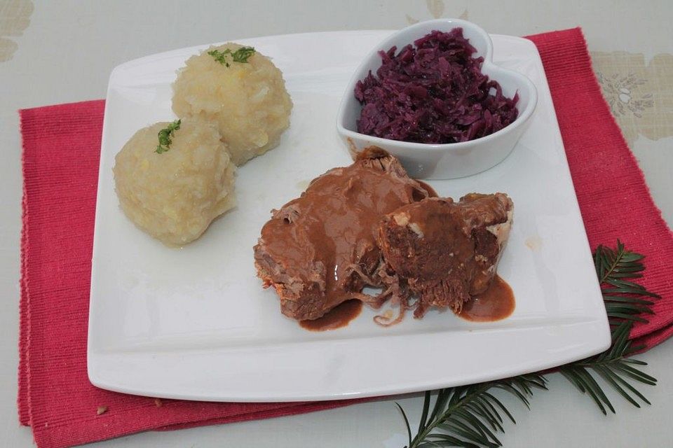 Rinderbraten in Malzbier - Rotwein Soße