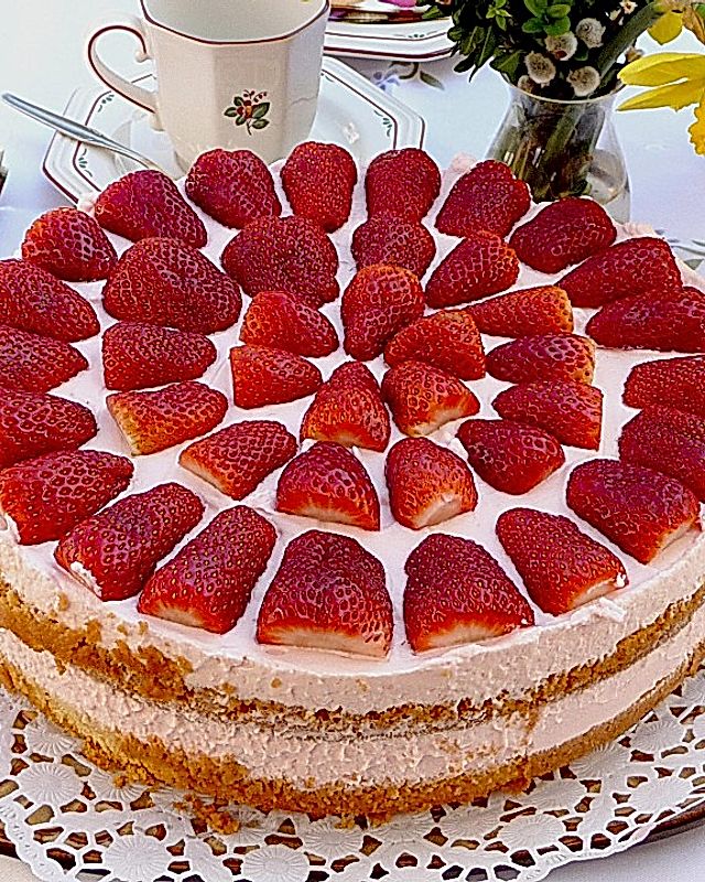Sasis Erdbeer - Sahne - Torte