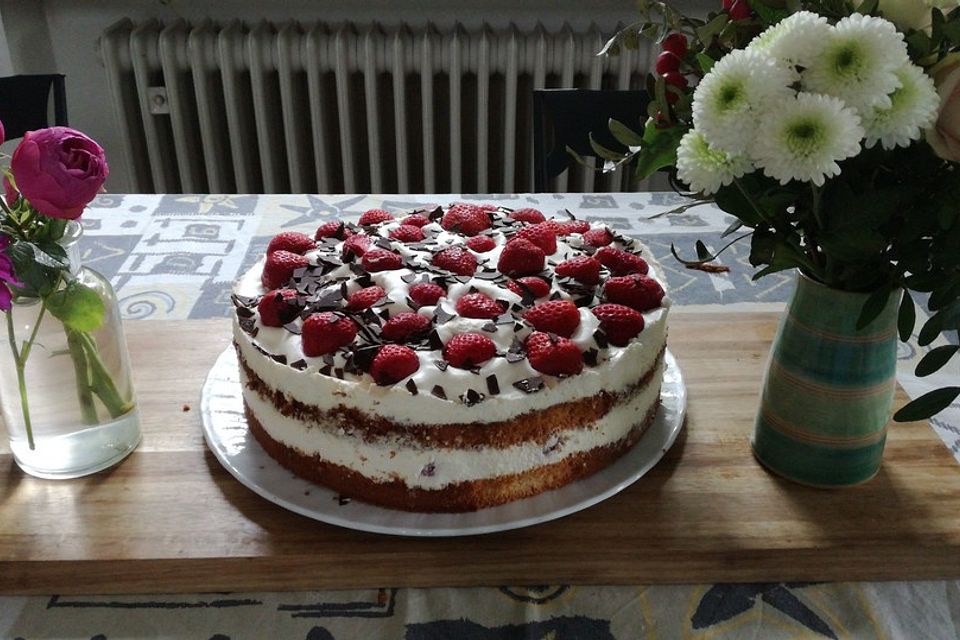 Sasis Erdbeer - Sahne - Torte