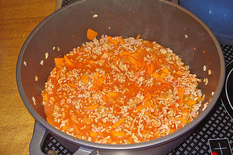 Bolognesesauce (mit Rotwein)