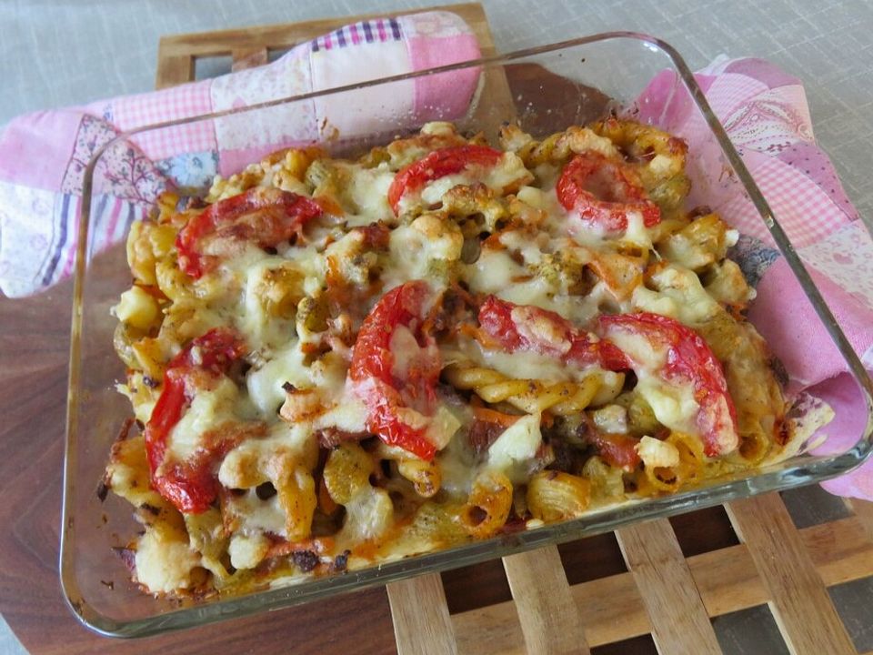 Nudelauflauf mit Tomaten und Hack von Exuna| Chefkoch