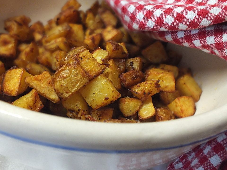 Scharfe Kartoffelwürfel vom Blech von Luna26| Chefkoch