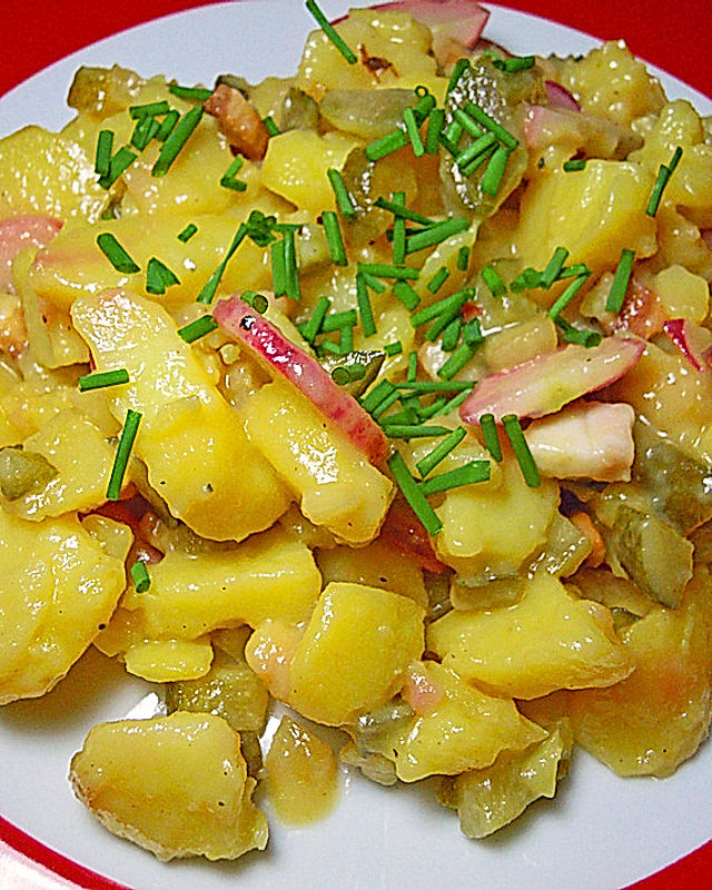 Kartoffelsalat mit Radieschen und Speck