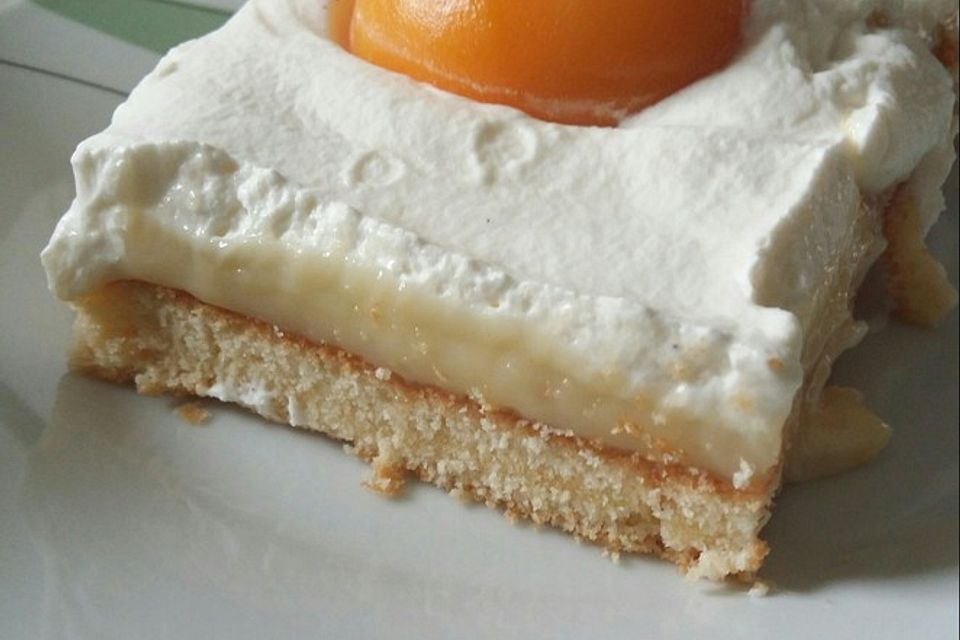 Zitronencremekuchen