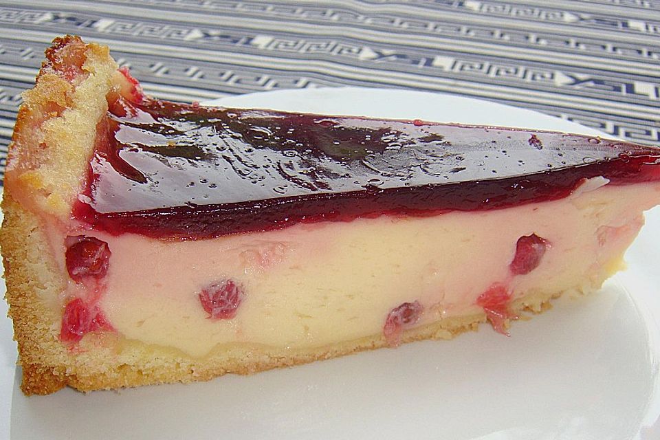 Johannisbeer - Käsekuchen mit Cassis - Guss