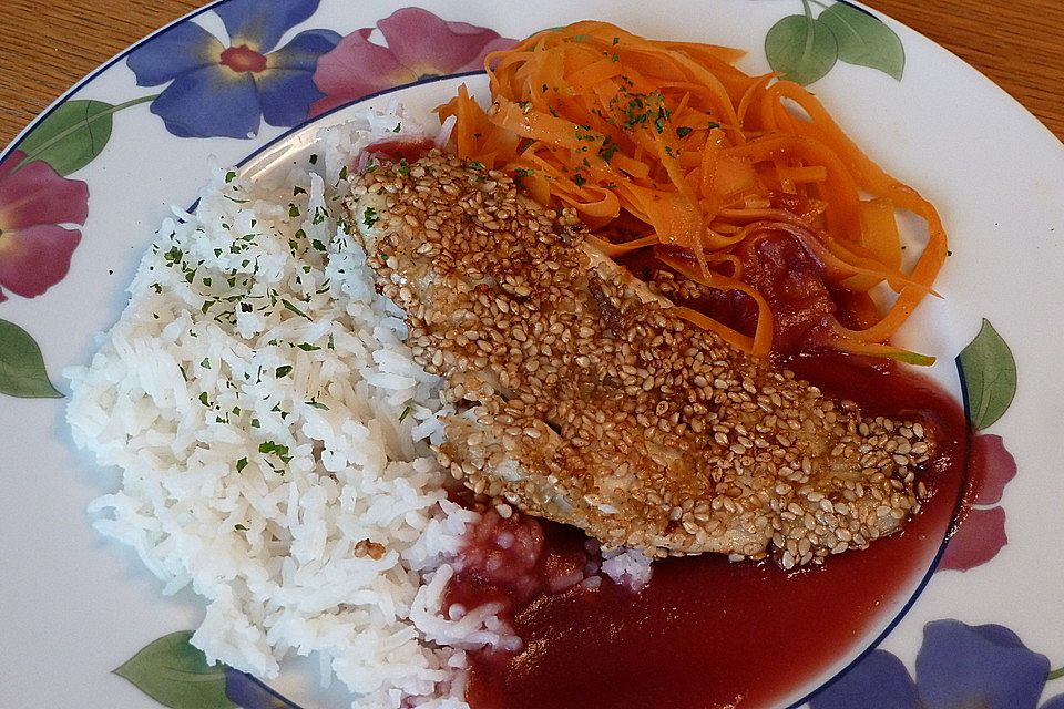 Orientalisches Sesamfischfilet mit Granatapfelsauce