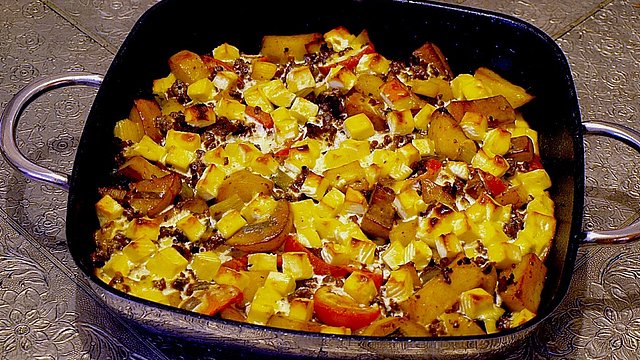 Kartoffel - Hack - Auflauf mit Schafskäse von Marlena