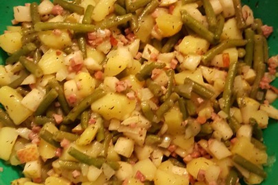 Kartoffelsalat mit grünen Bohnen