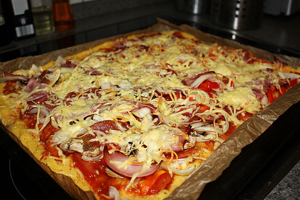 Polenta - Pizza mit Gemüse