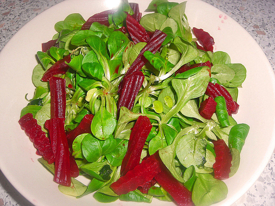 Feldsalat mit Rote Bete von budile | Chefkoch
