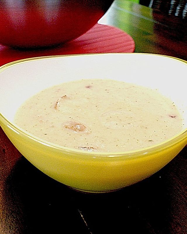 Urmelis schnelle Champignon - Kartoffel - Suppe mit Thüringer