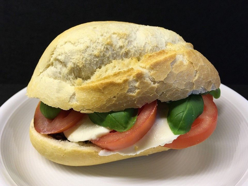 Tomate - Mozzarella - Baguette von TinaMaus84| Chefkoch