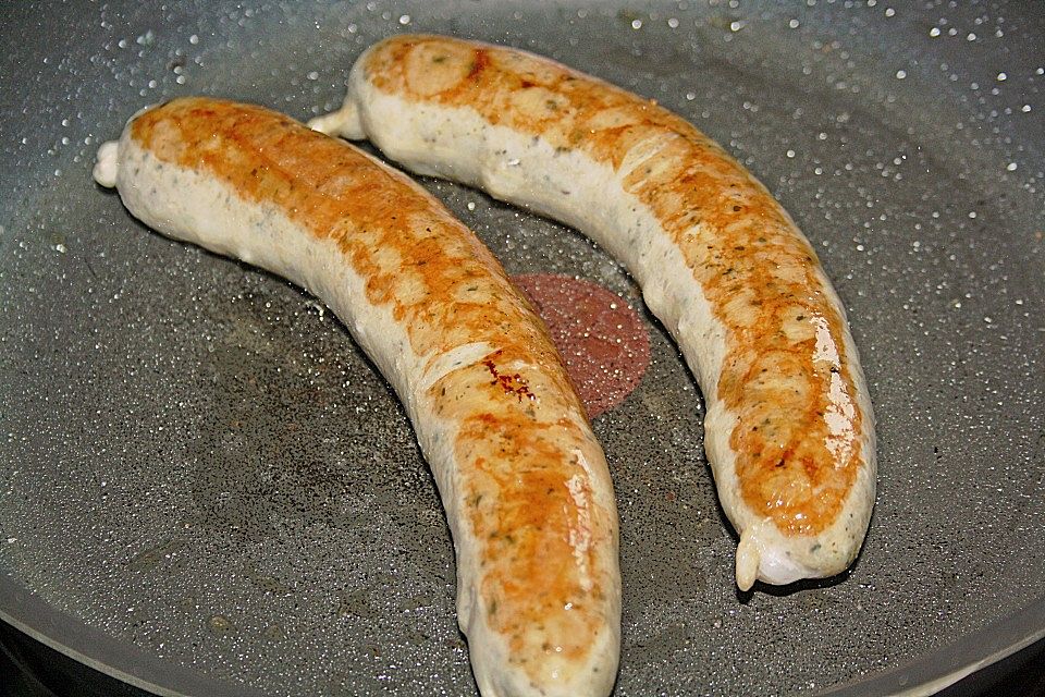 Silkes Bratwurst mit Sauerkraut und Kartoffeln