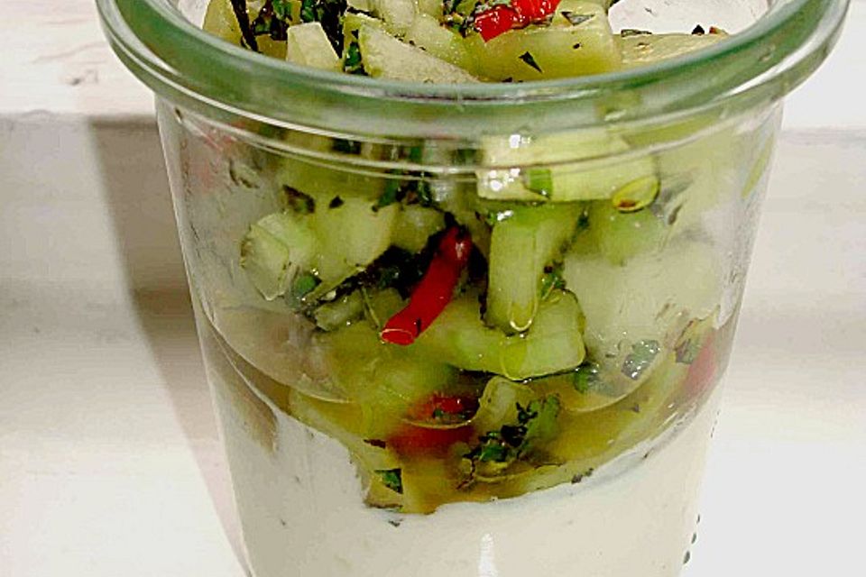 Gurken - Minze - Salat mit Mascarponecreme
