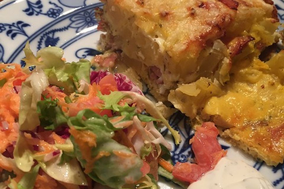 Kartoffel - Frittata mit Schinken, Käse und Porree