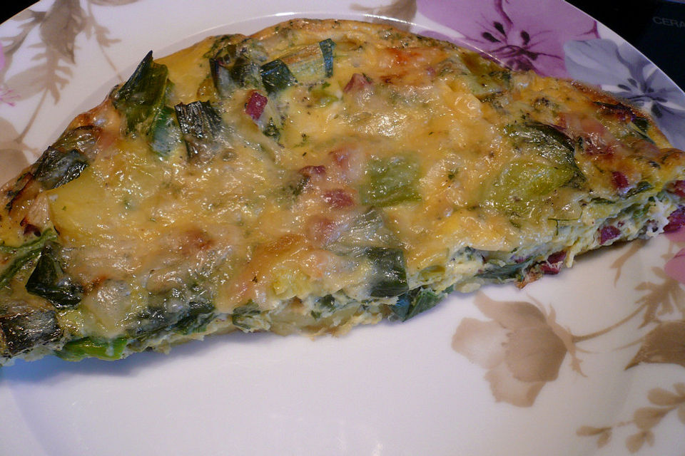 Kartoffel - Frittata mit Schinken, Käse und Porree