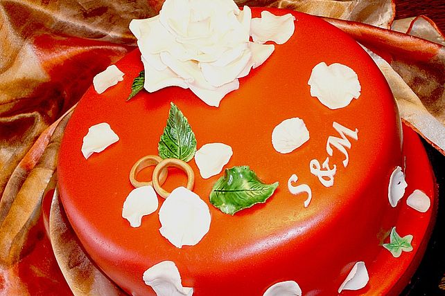 Roter Gelatine - Fondant von nostra06| Chefkoch Roter Gelatine - Fondant von nostra06| Chefkoch