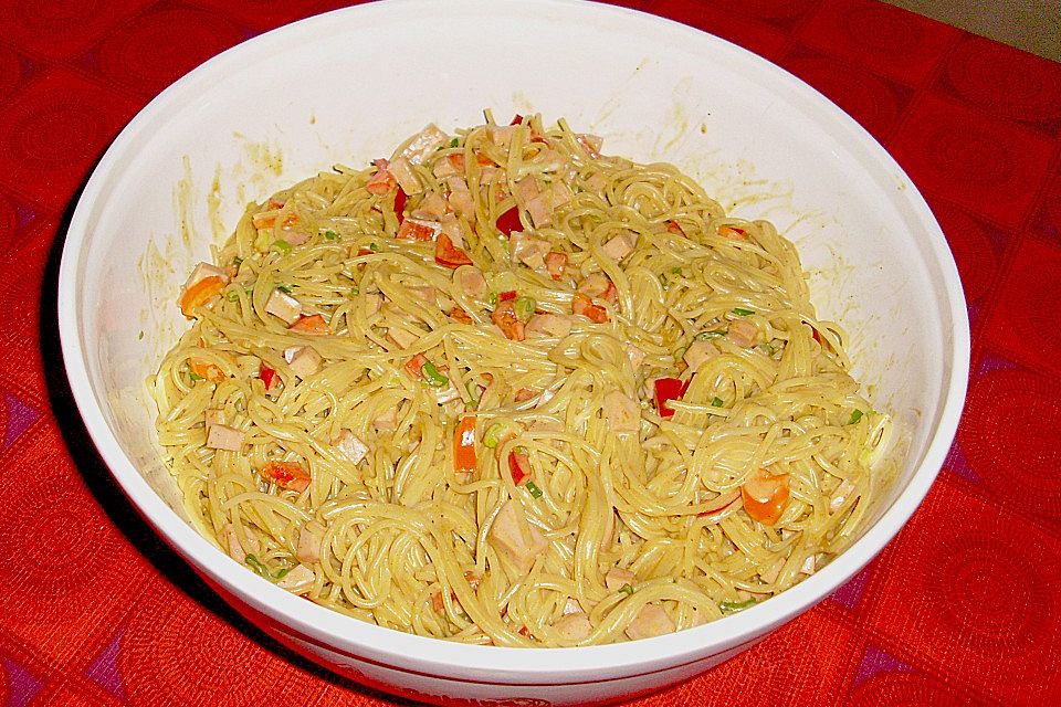 Spaghettisalat