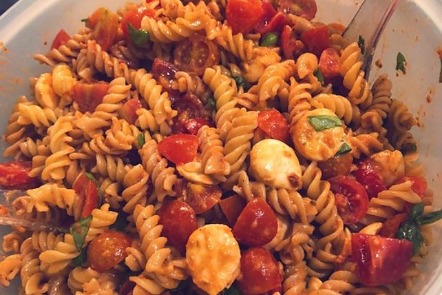 Nudelsalat à la Caprese von Petra Regina| Chefkoch